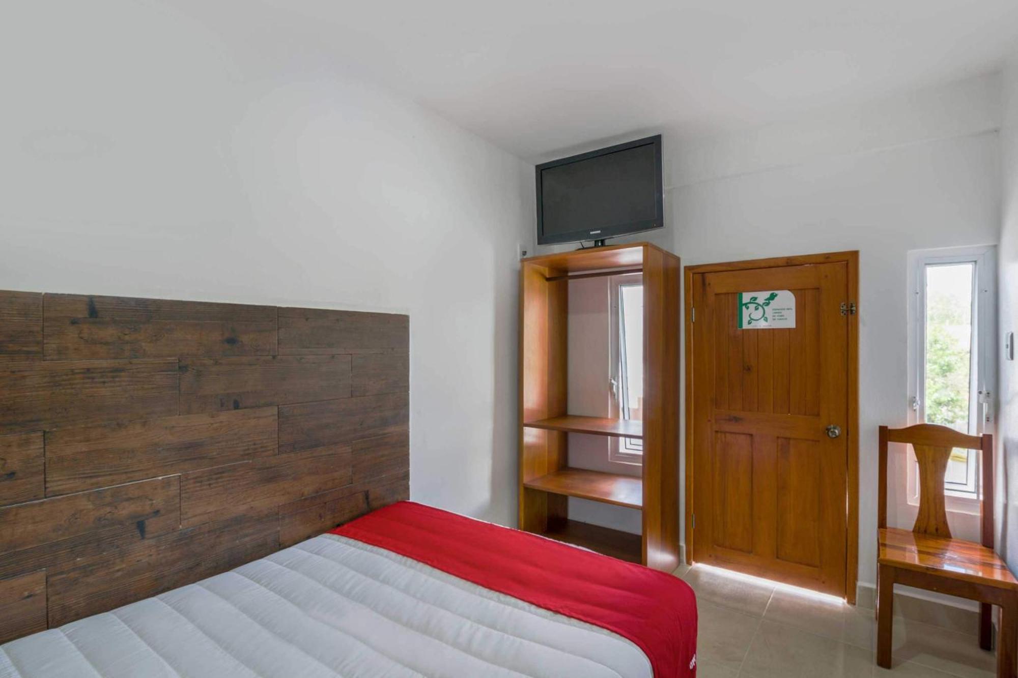 Oyo Hotel Palma Real Тулум Экстерьер фото