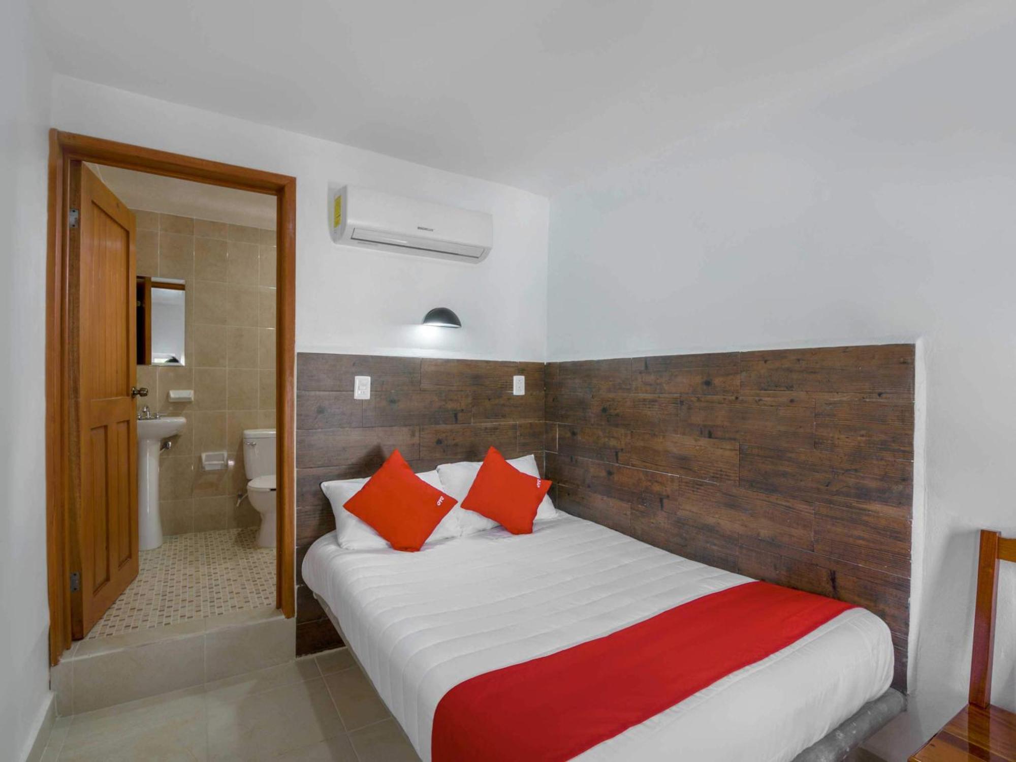 Oyo Hotel Palma Real Тулум Экстерьер фото