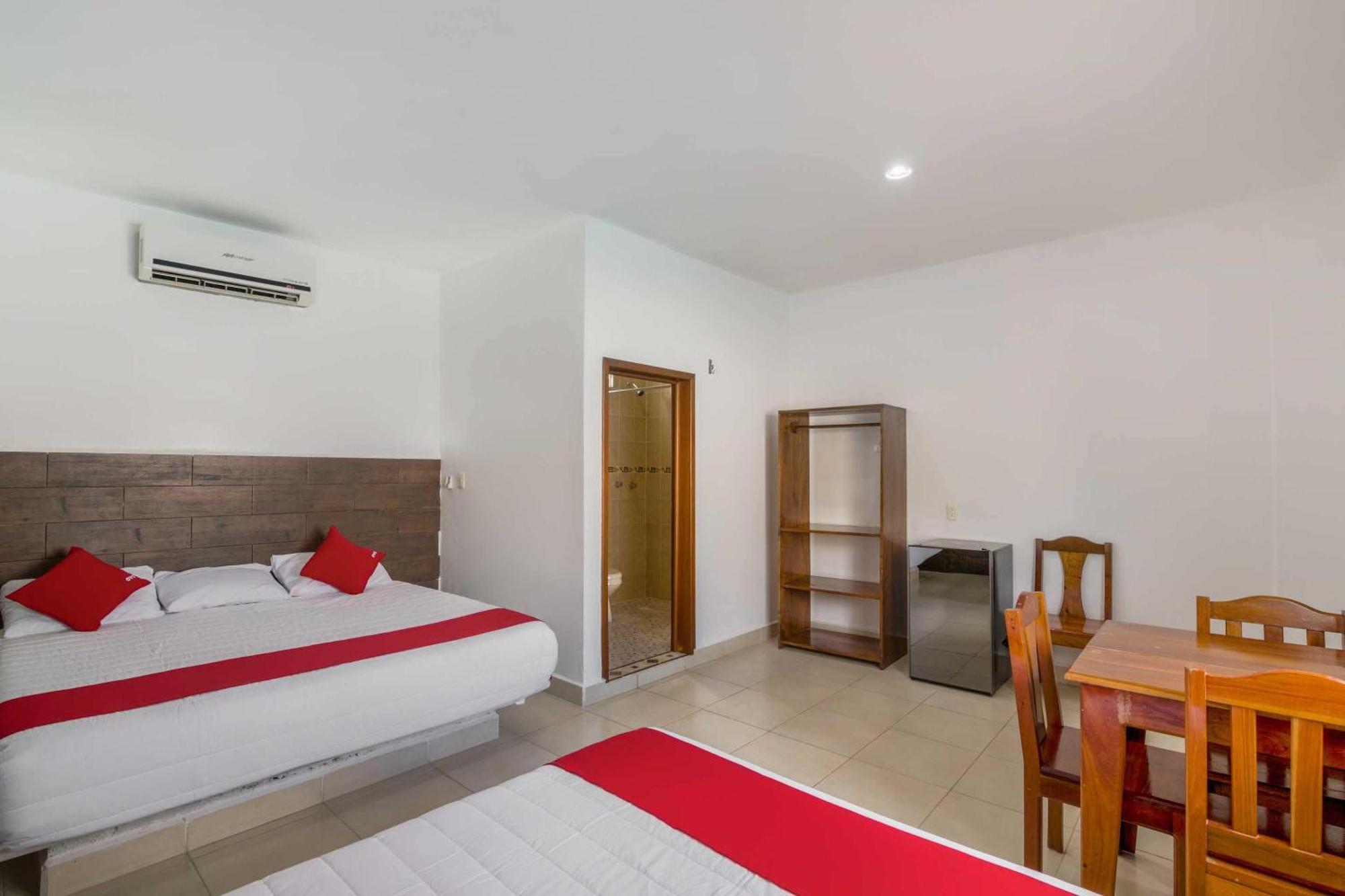 Oyo Hotel Palma Real Тулум Экстерьер фото