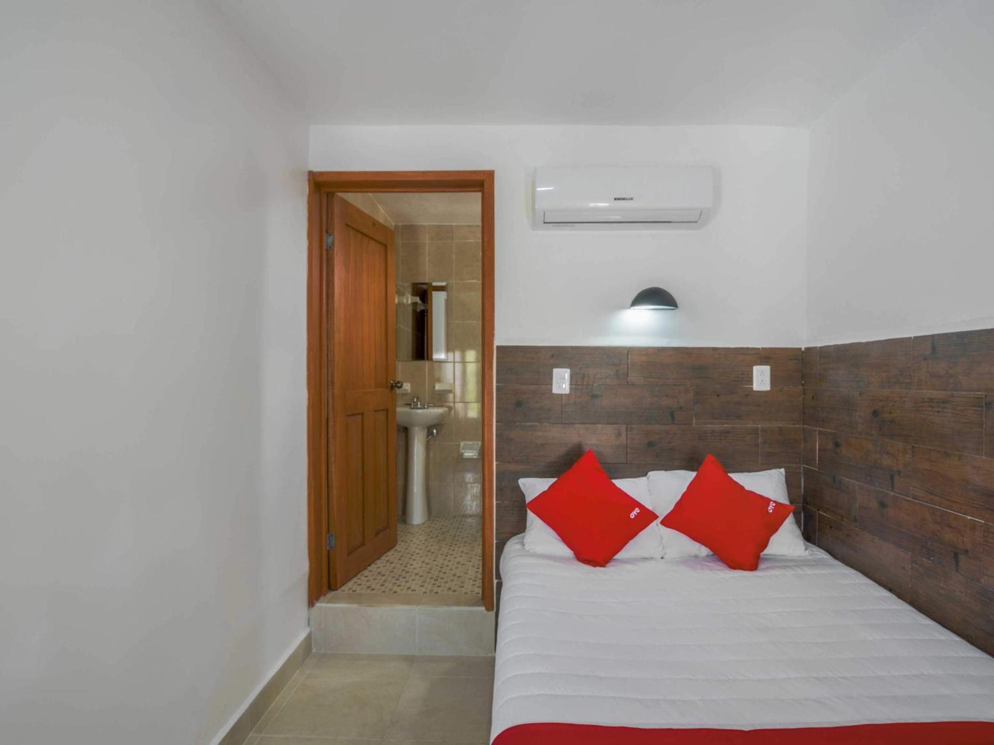 Oyo Hotel Palma Real Тулум Экстерьер фото