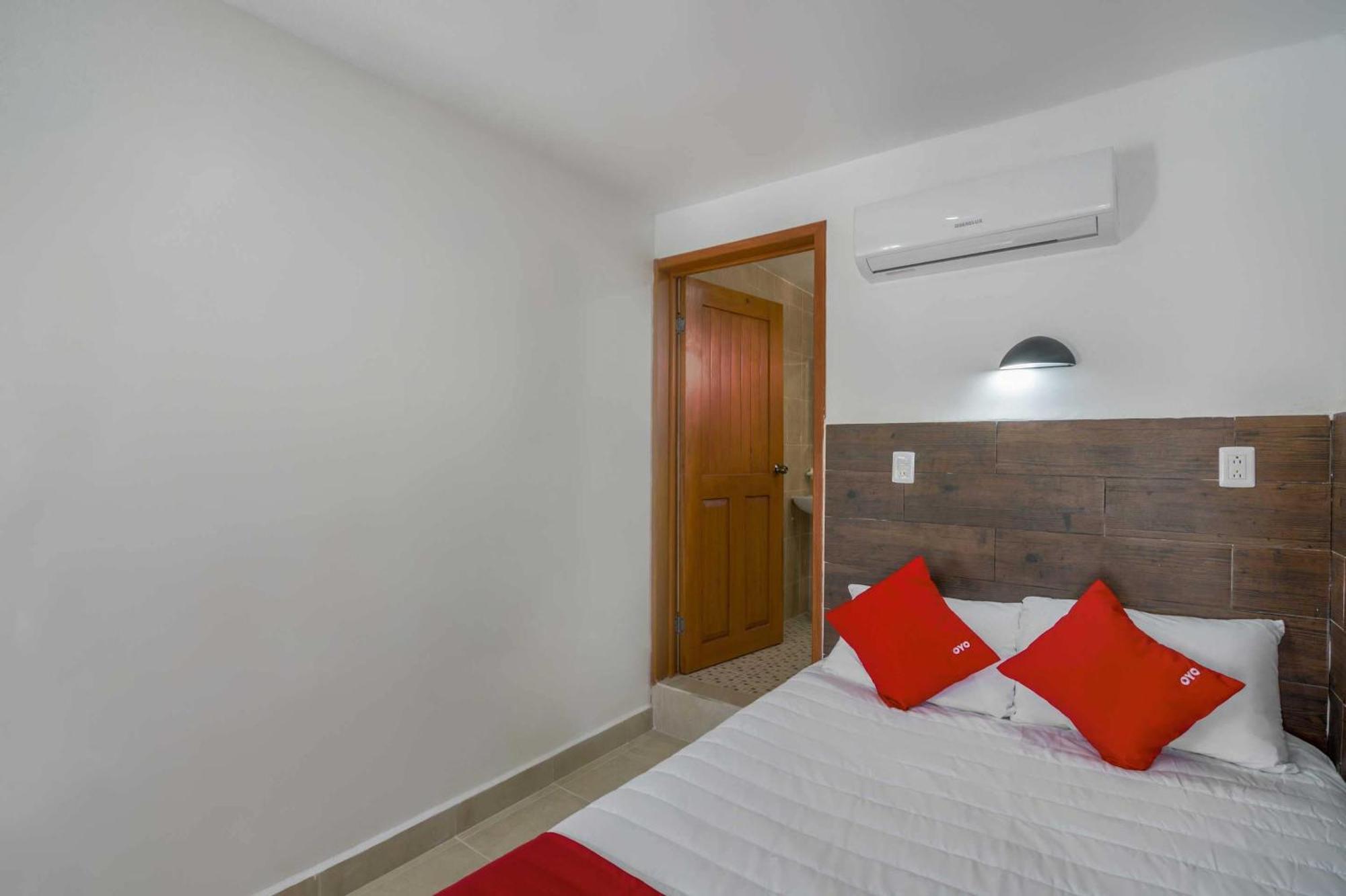 Oyo Hotel Palma Real Тулум Экстерьер фото