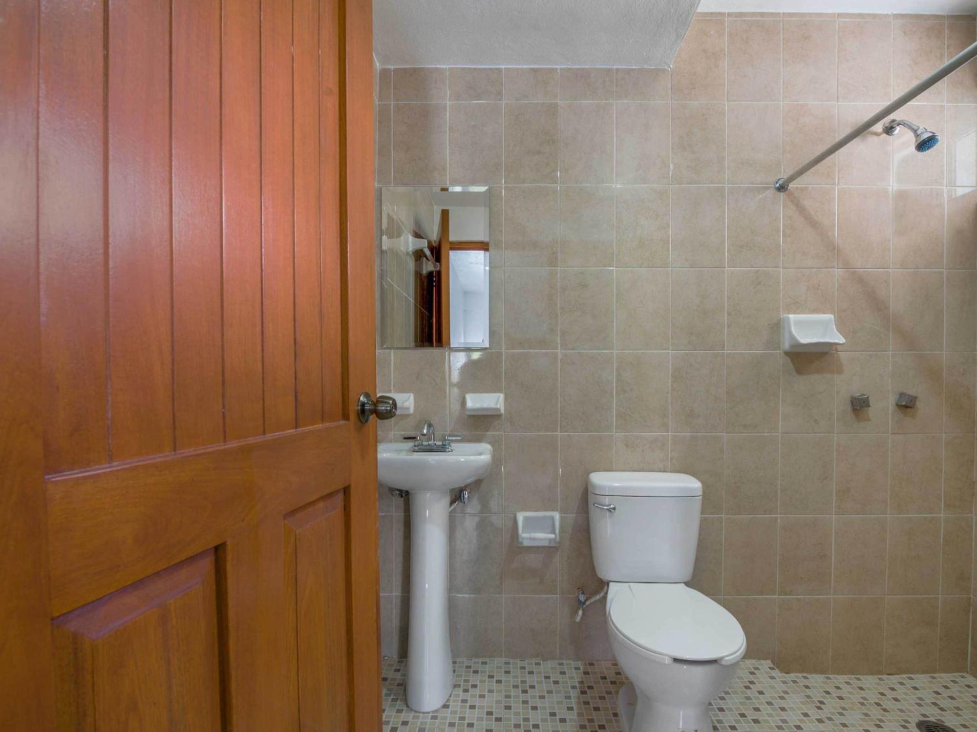 Oyo Hotel Palma Real Тулум Экстерьер фото