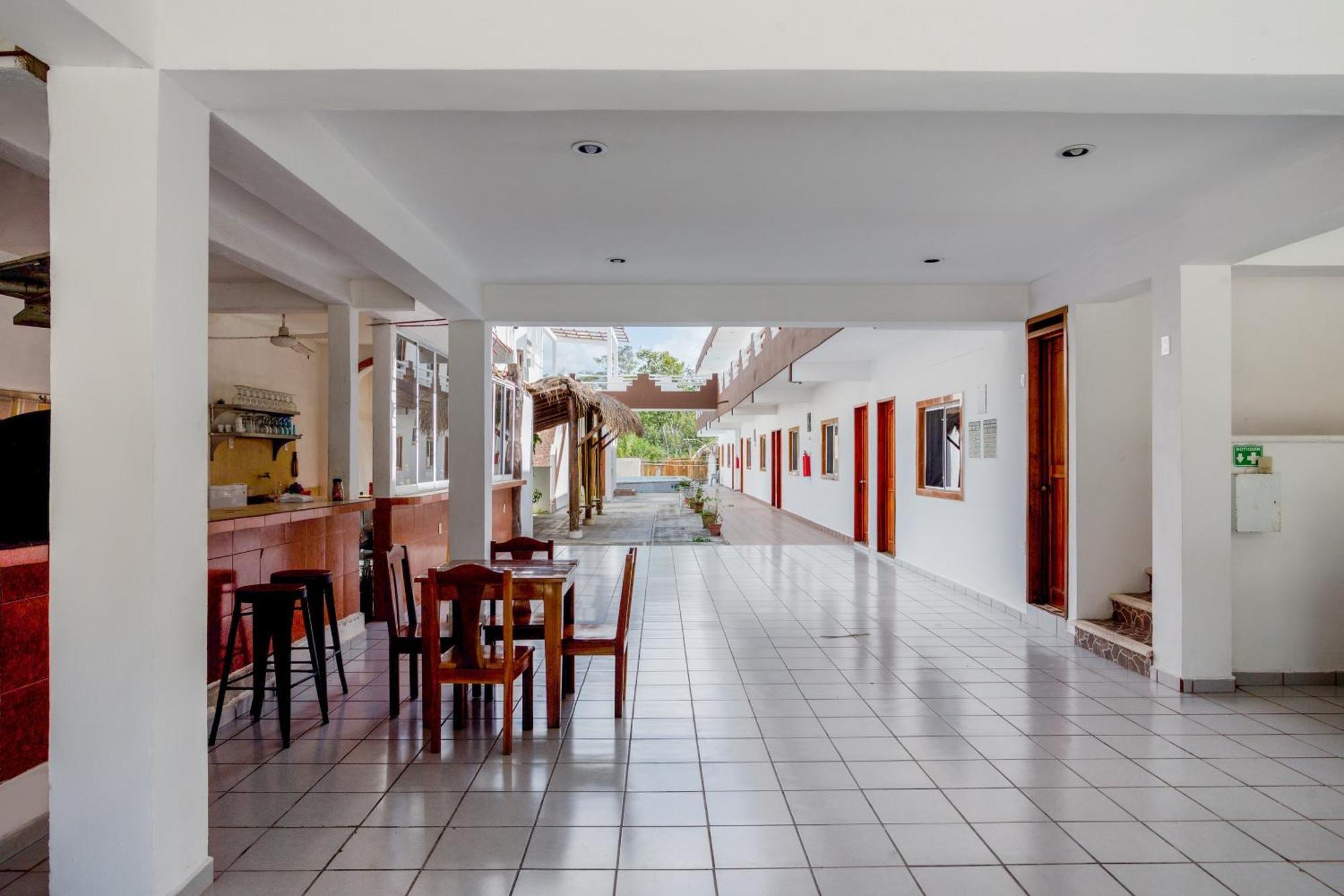 Oyo Hotel Palma Real Тулум Экстерьер фото